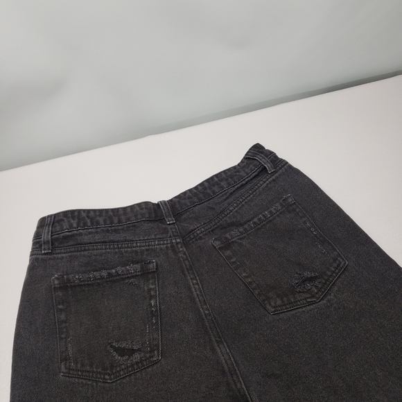 Wild fable high rise Bermuda black denim distressed jean shorts women's size 12 - Picture 6 of 13